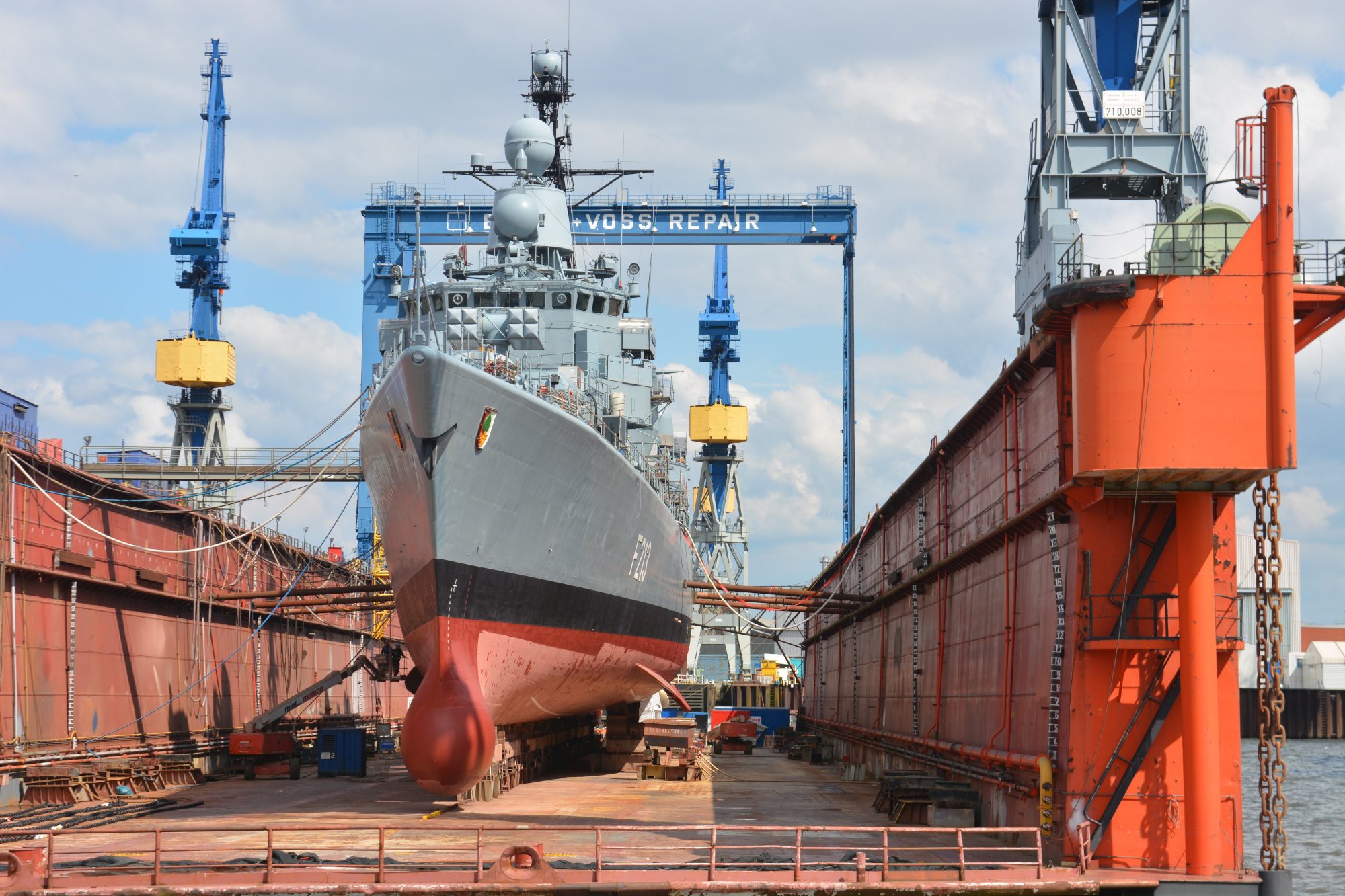 dessica-air-corrosion-naval-2